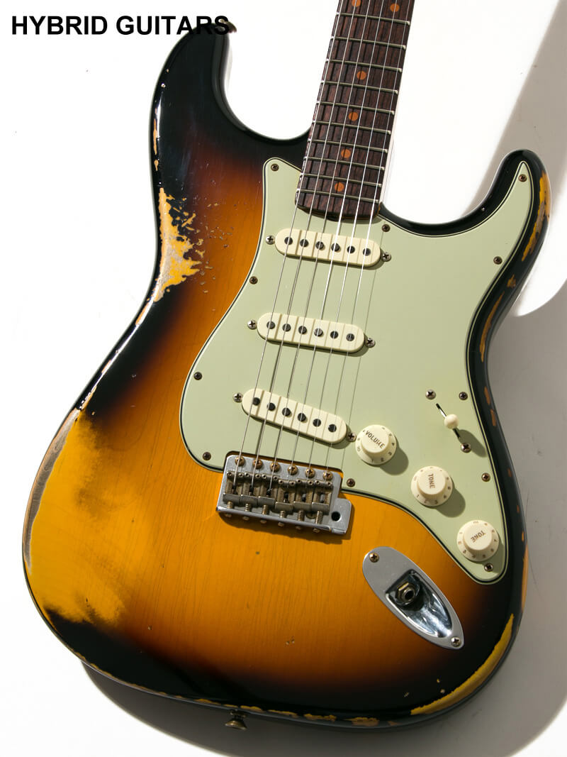 Fender Custom Shop 1960 Stratocaster Heavy Relic Faded Aged 3CSB ボディー正面