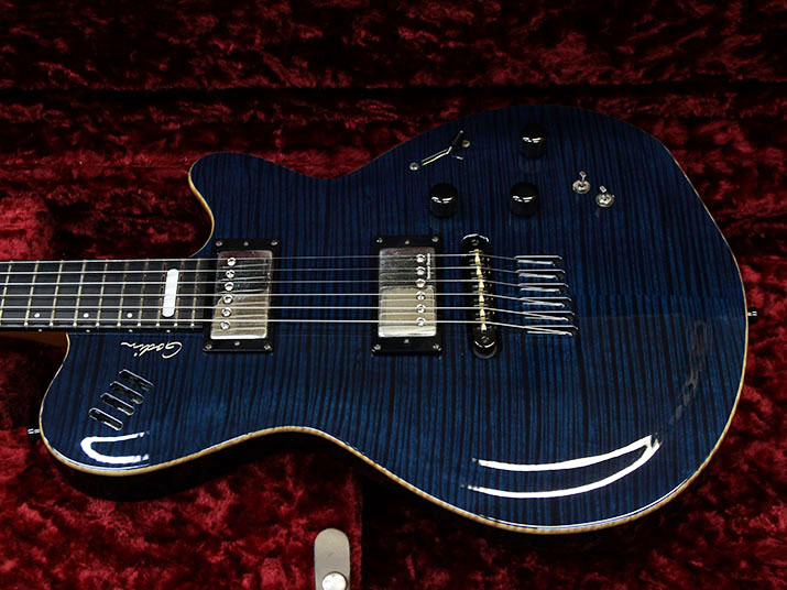 Godin LGX-SA Trans Blue 3