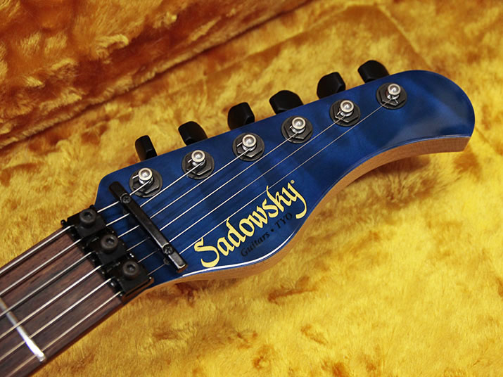 Sadowsky TYO Modern Edge Strat Trans Blue 6