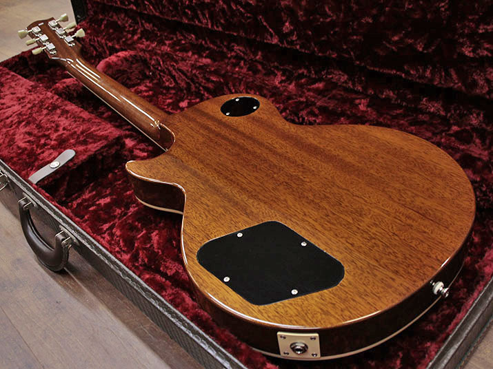 Sadowsky Guitars Carve Top Gold Top 3