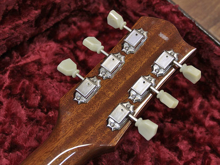 Sadowsky Guitars Carve Top Gold Top 6