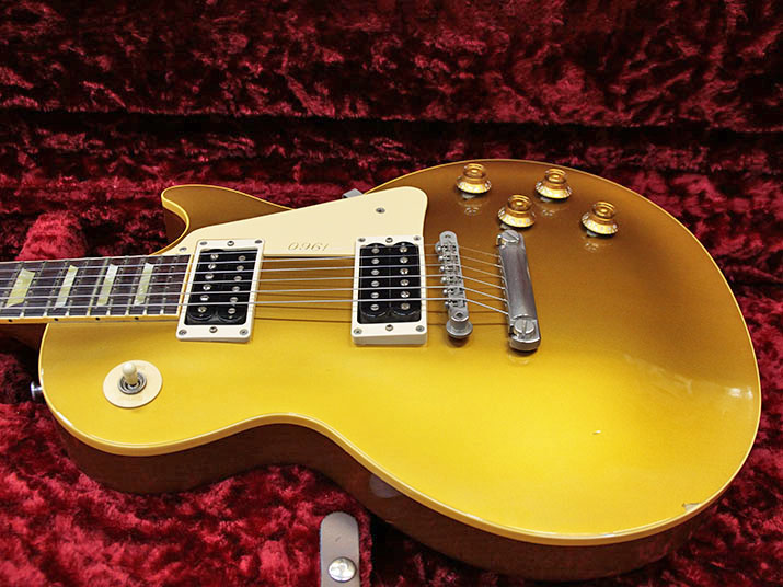 Gibson Les Paul Classic Gold Top 2